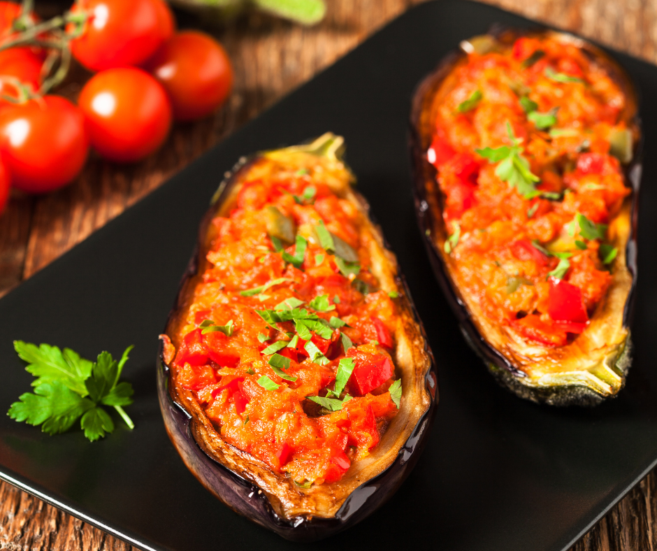 gefüllte Aubergine mit Hackfleisch und Feta